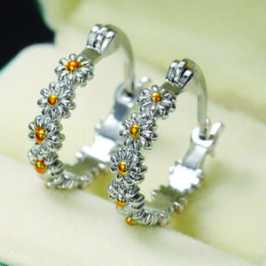 New Fashion 925 Silver Daisy Earrings Hoop Drop Dangle Women Jewelry Xmas Gifts - Image 1